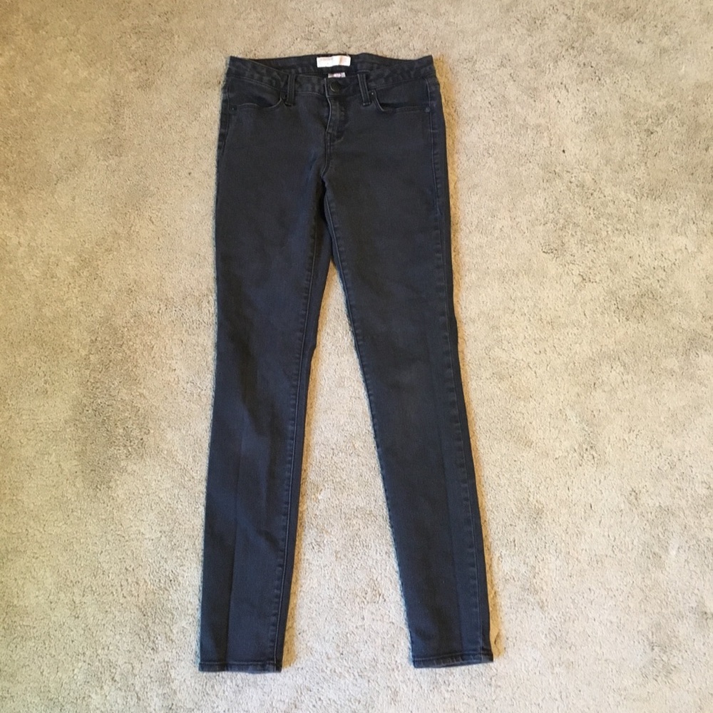 Black No Boundaries Women’s Jeans